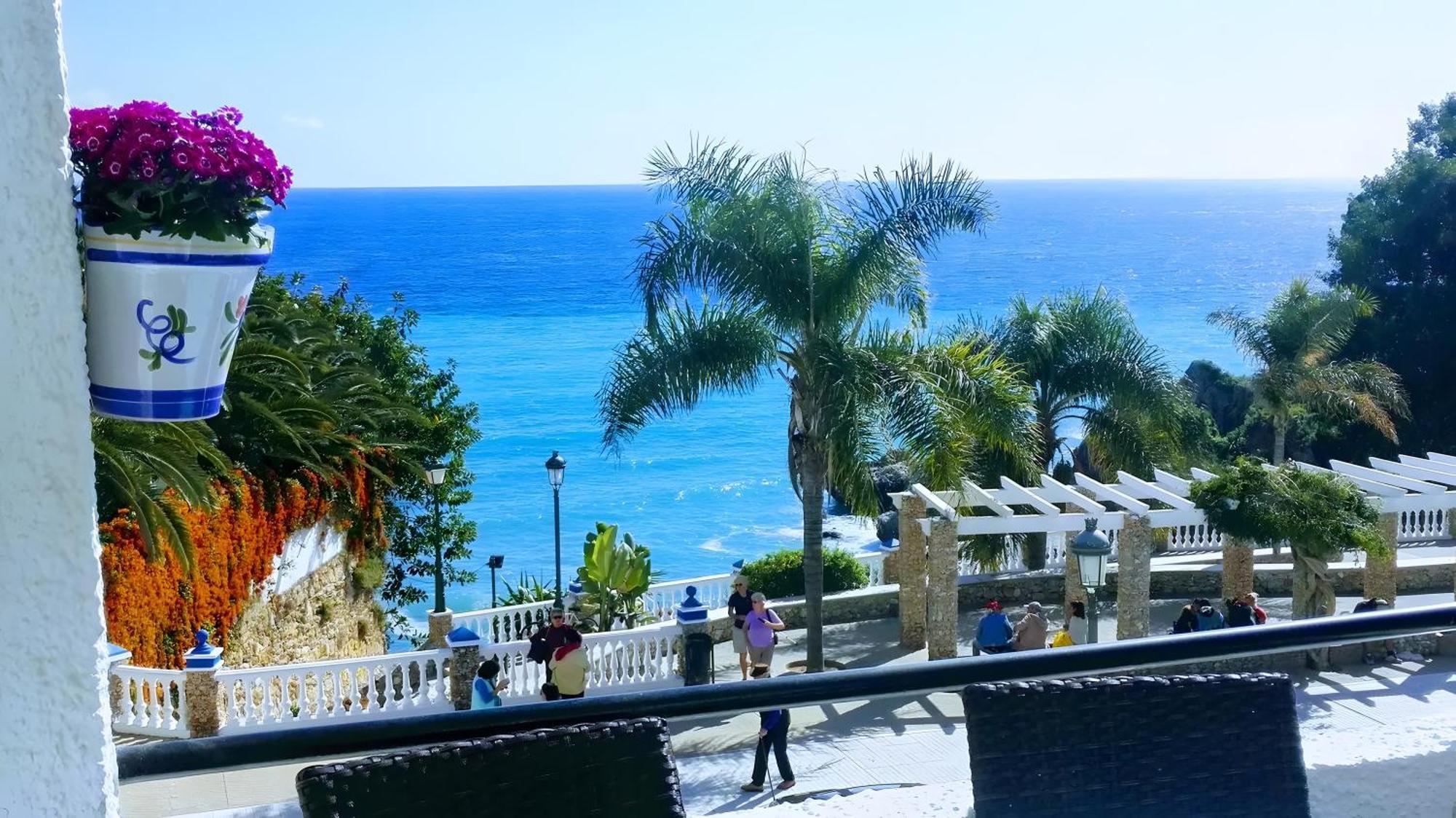 Spectacular Sea Views, 2 Bed,2 Bath Appartement Nerja