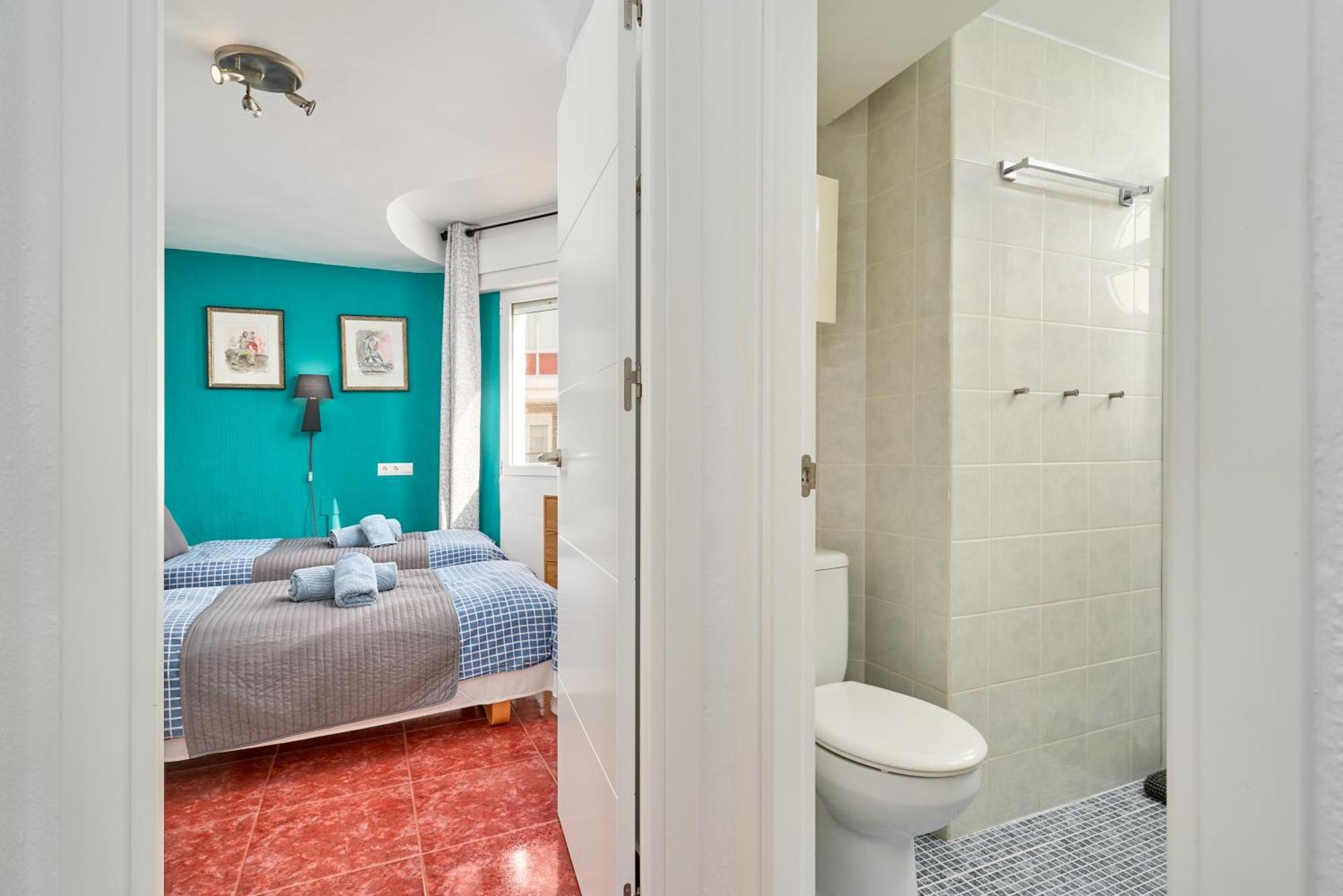 Spectacular Sea Views, 2 Bed,2 Bath Apartment